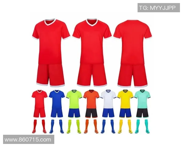 足球服印号码的选择与搭配技巧助你打造个性化球场风格